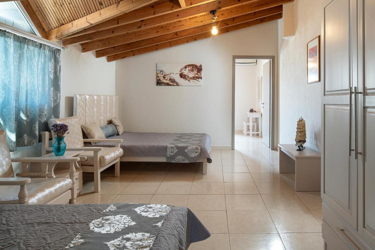 Casamariatoroni Apartment *